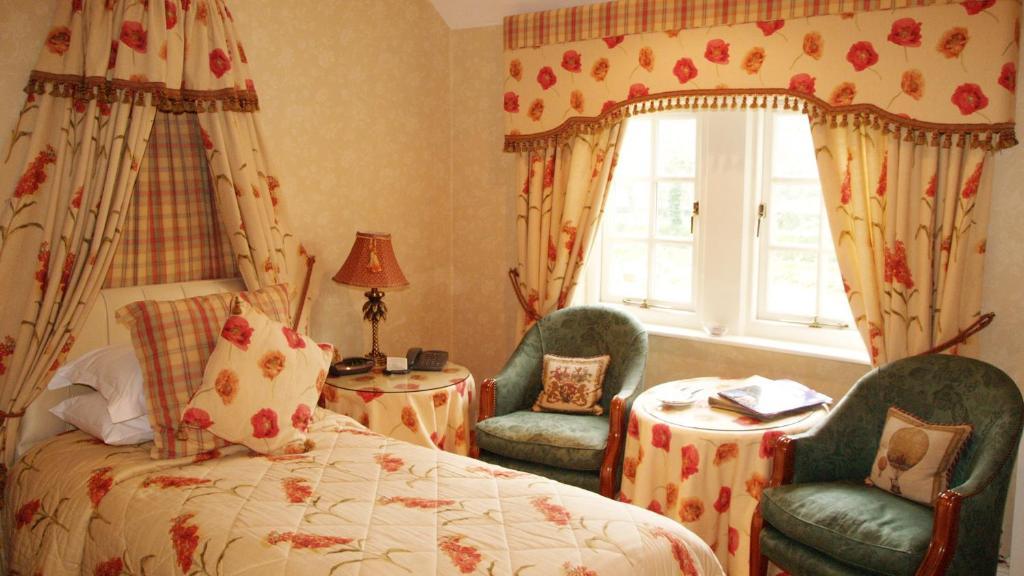 آشبورن Riverside House Hotel الغرفة الصورة