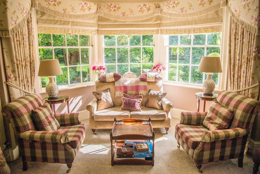 آشبورن Riverside House Hotel المظهر الخارجي الصورة
